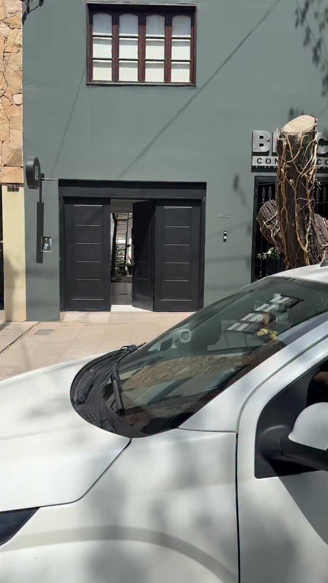 Instagram post from cachorrx__. This post is in position 3.