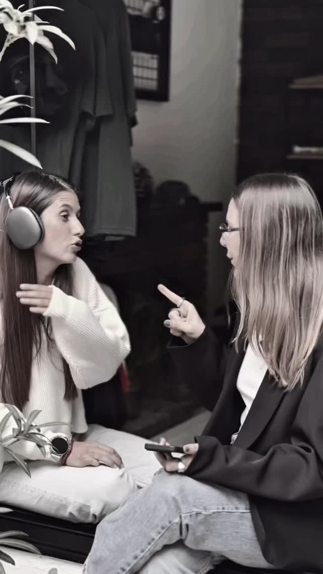 Instagram post from cachorrx__. This post is in position 1.