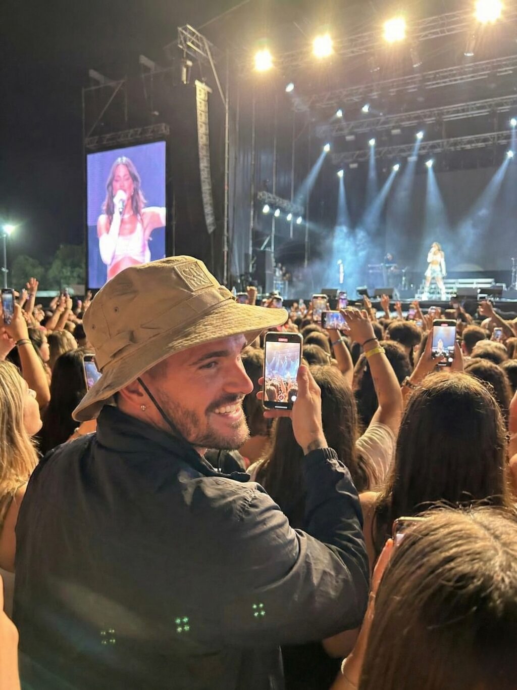 Instagram post from cachorrx__. This post is in position 7.