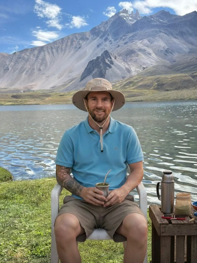 Instagram post from cachorrx__. This post is in position 0.